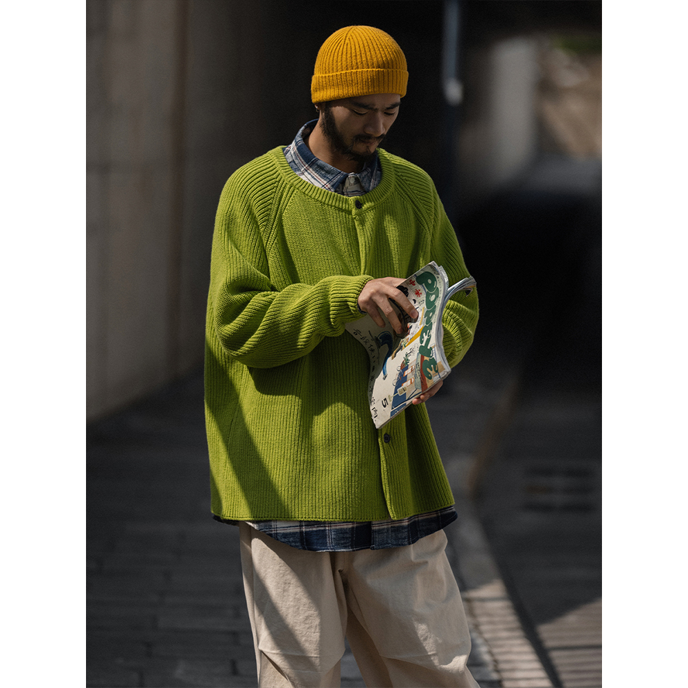 插肩袖开衫毛衣圆领粗针