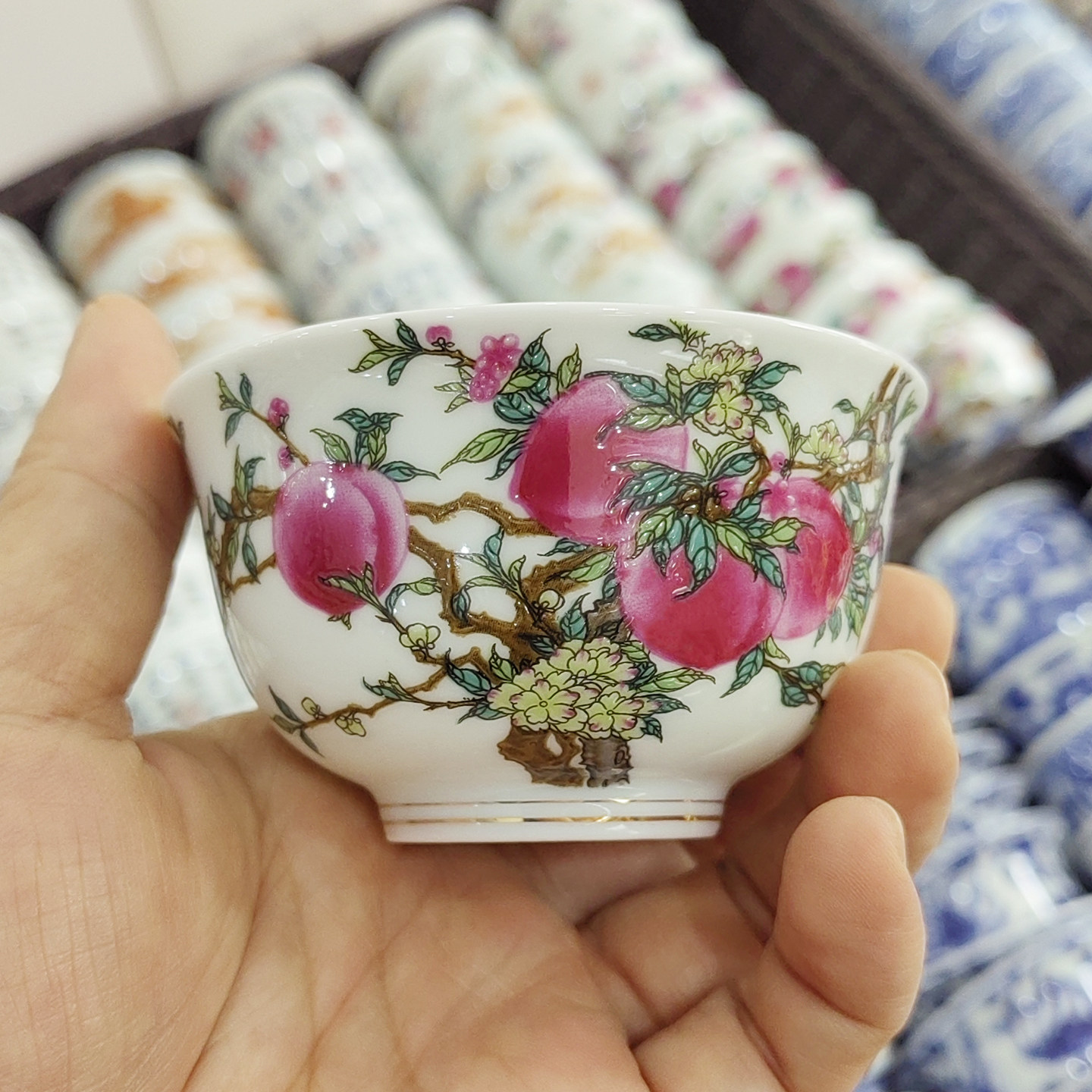粉彩五福寿桃主人杯功夫茶具茶杯