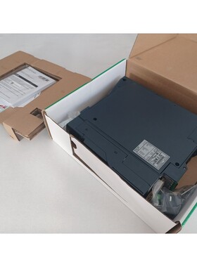 Schneider Electric ALTIVAR Machine ATV320U40N4B / 093128 Neu