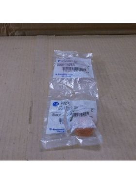 800T-N26A C Allen Bradley Neuf en Bo?te Voyant Lumineux Bout