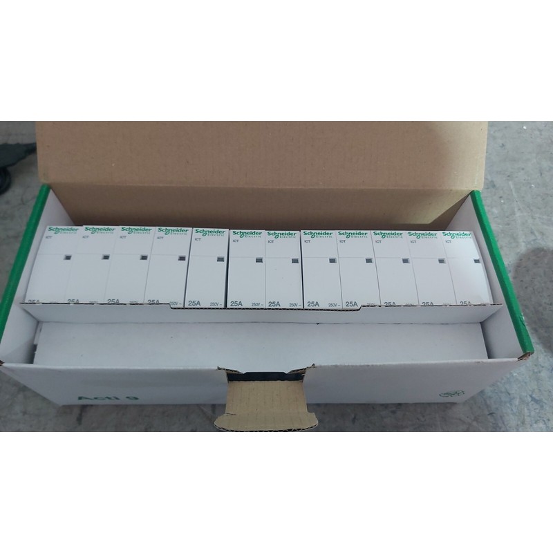 批量 12 件 全新 施耐德电气 ICT 接触器断路器 优惠