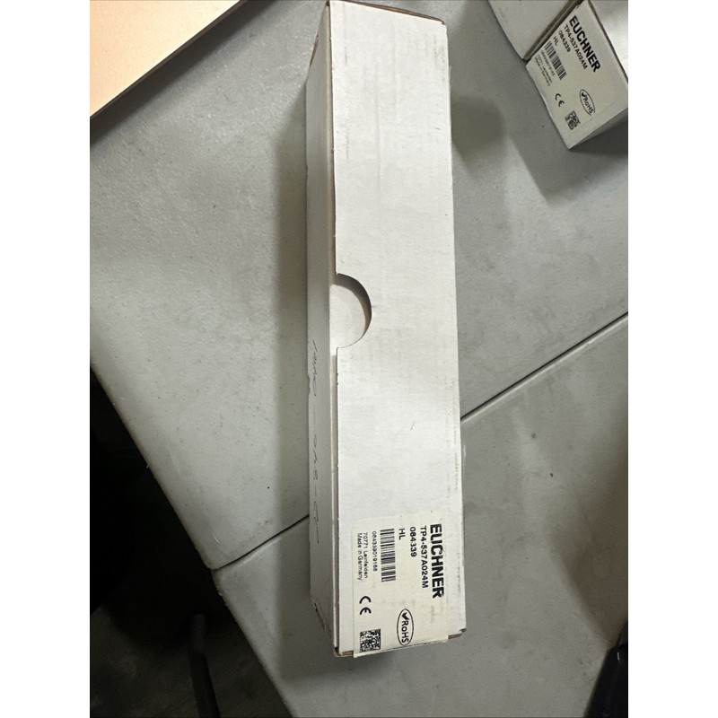 EUCHNER TP4-537A024M SAFTEY SWTICH