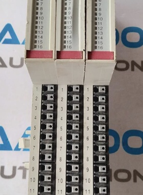 Confezione 3 Turck BL20E16DO24VDC0.5AP Interfaccia Digitale