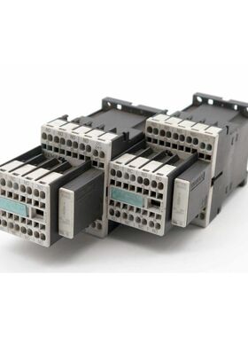 2x Siemens 3RH1140-2BB40 E:05 + 3RH1911-2FA31 E:05 + 3RT1916