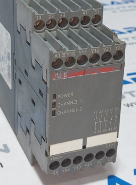 ABB C572 Elektronisches Sicherheitsrelais ABB 1SAR501032R000