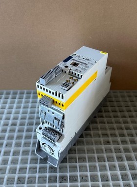 1x Lenze 8400 Stateline C E84AVSCE1124SB0 Frequenzumrichter