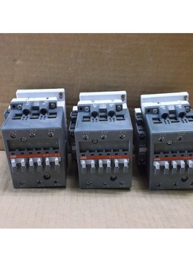 A63-30-11-36 ABB 65A 190V/50Hz 220V/60 / Hz Contacteur 1SBL3