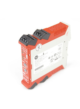 Allen Bradley 440R-EM4R2D GSR EMD 安全继电器模块