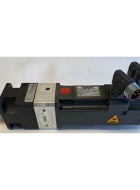 Siemens 3 Motor  Synchronservomotor  13 Nm  1FK70337AK711AG3