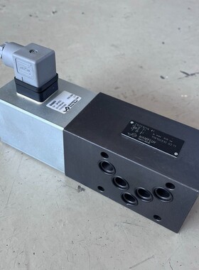 1x Wandfluh ZS22101A #1 119100310 02.11 Wegeventil Magnetven