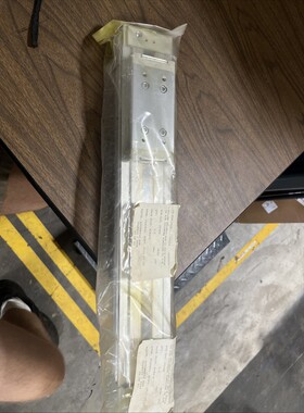 MILLER RODLESS AIR CYLINDER SRL3M00-40B-11.50-0