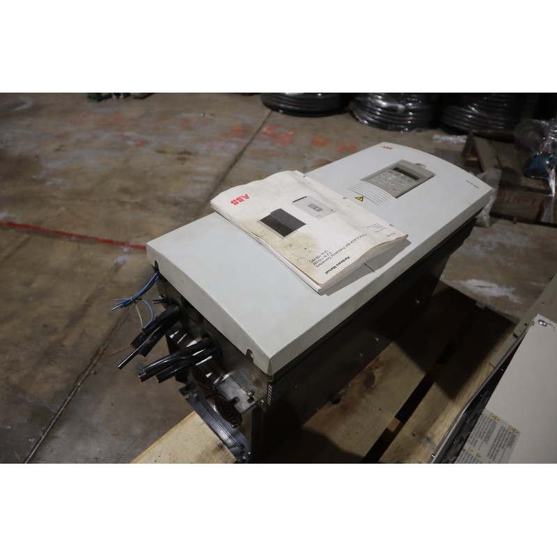 ABB ACS601-0100-5-S00B1200801 FREQUENCY CONVERTER DRIVE 380-