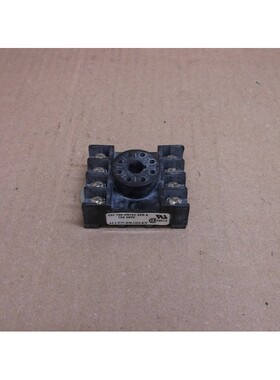 700-HN125 A Allen Bradley Dpdt 10A 8 Pin 300V Relè Presa 70