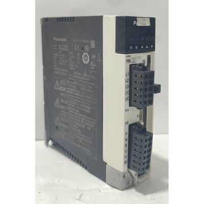 PANASONIC MADLT05SF AC SERVO 驱动控制器