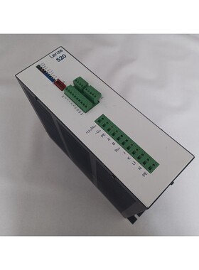 Lenze Frequenzumrichter 520 522 E31  338097 190260 V