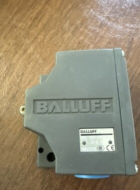 BALLUFF INC BNS-819-B03-R12-61-12 开关 全新!!
