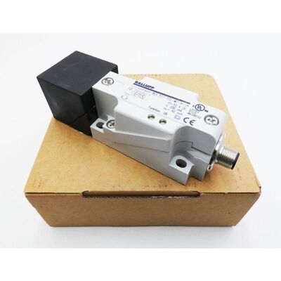 Balluff BES 517-132-M7-H-S4 10-55VDC Induktiver Sensor -unus