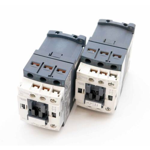 2x Schneider Electric LC1D09BD 24VDC Leistungsschütz inkl.