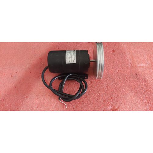 Radio Energy REO444 N1S 006 CA Dynamo 优惠 加快航运 D2 银色