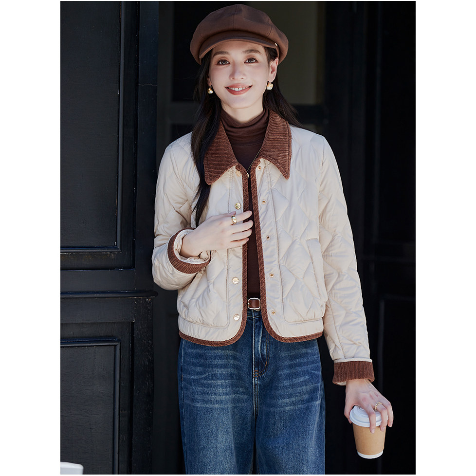 撞色翻领轻薄羽绒服女冬季新款时尚气质小香风白鸭绒菱格短款外套,女装/女士精品,羽绒服,淘宝优惠券,粉丝福利购,淘宝优惠卷