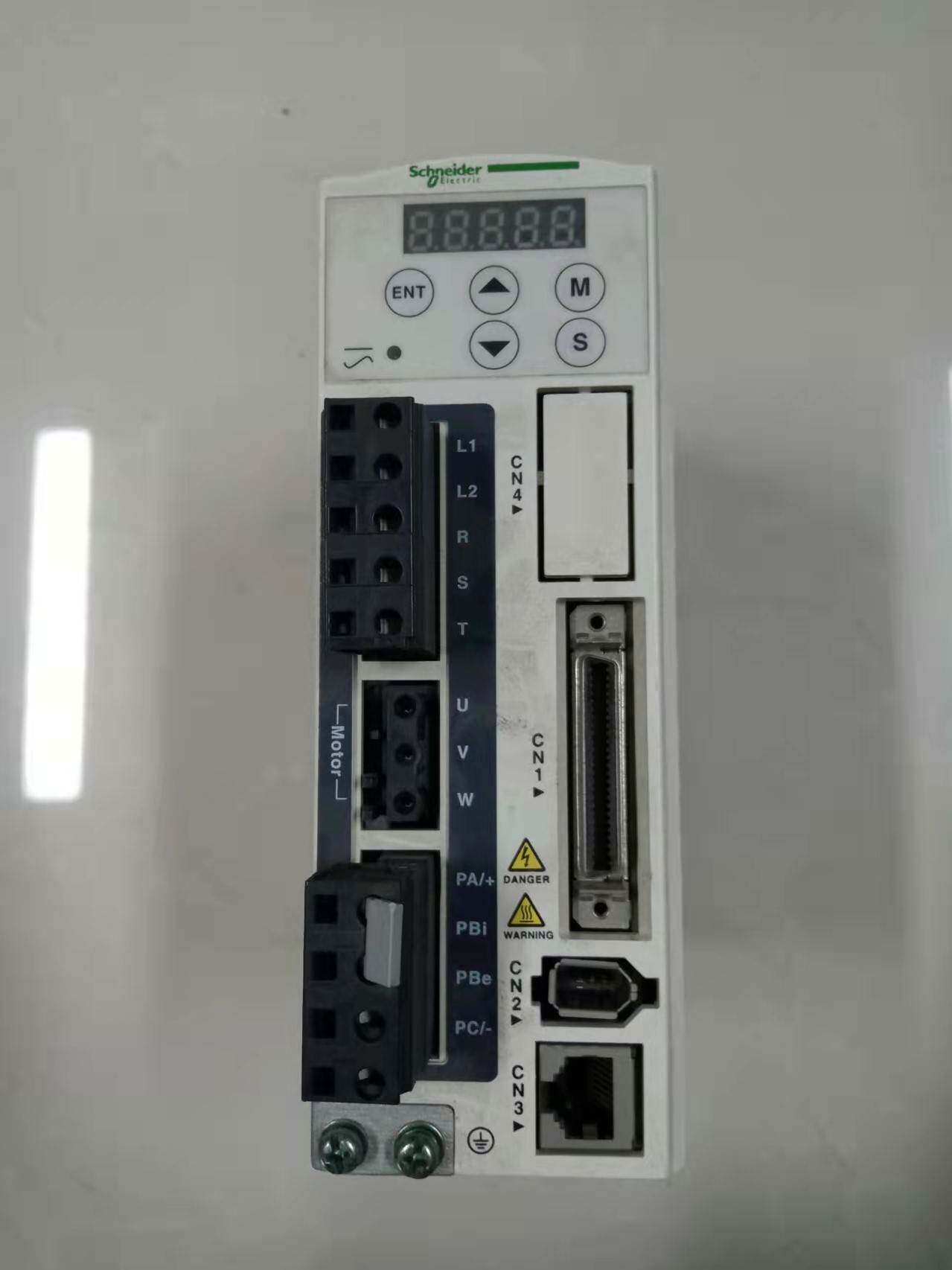 lxm23du04m3x 二手施耐德400w伺服驱动器 现货质保