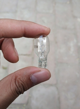 大众Lavida朗逸高位刹车灯泡 后玻璃中间高位刹车灯泡插泡T15 16W