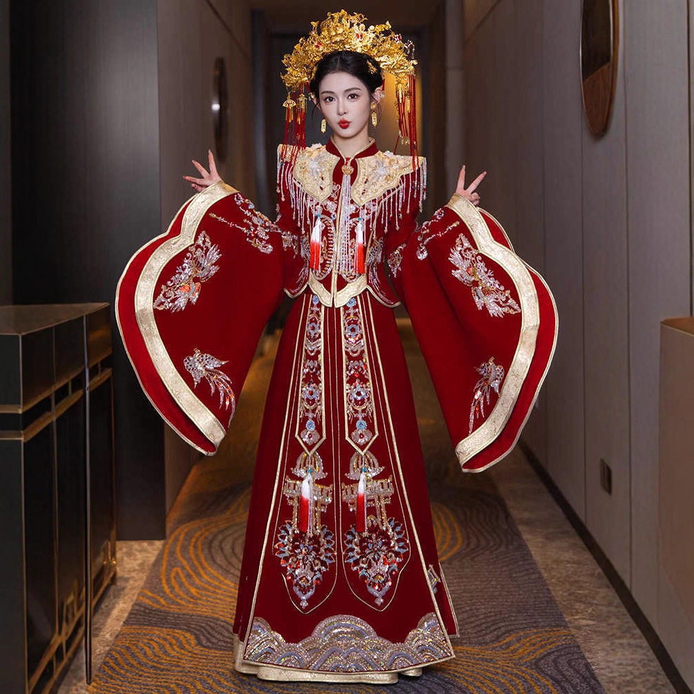 高端汉服秀禾服婚服新娘婚礼敬酒