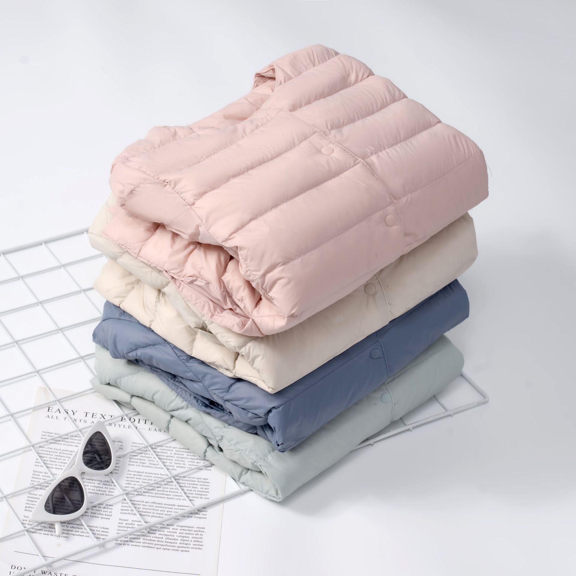 平湖轻薄女短款圆领秋冬新款圆领保暖外套一件纯色羽绒服内胆