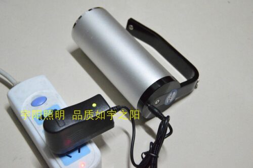 正辉J8310A8310B强光充电器