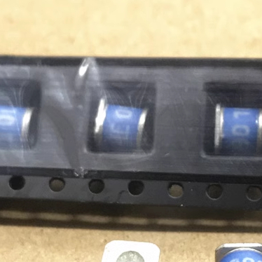 SL0902A090SM气体放电管90V 5X5 LF 090进口5KA力特GDT SL0902A90