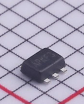 全新现货 MMDT3904VC-7 三极管集成芯片 丝印APK 封装SOT-563