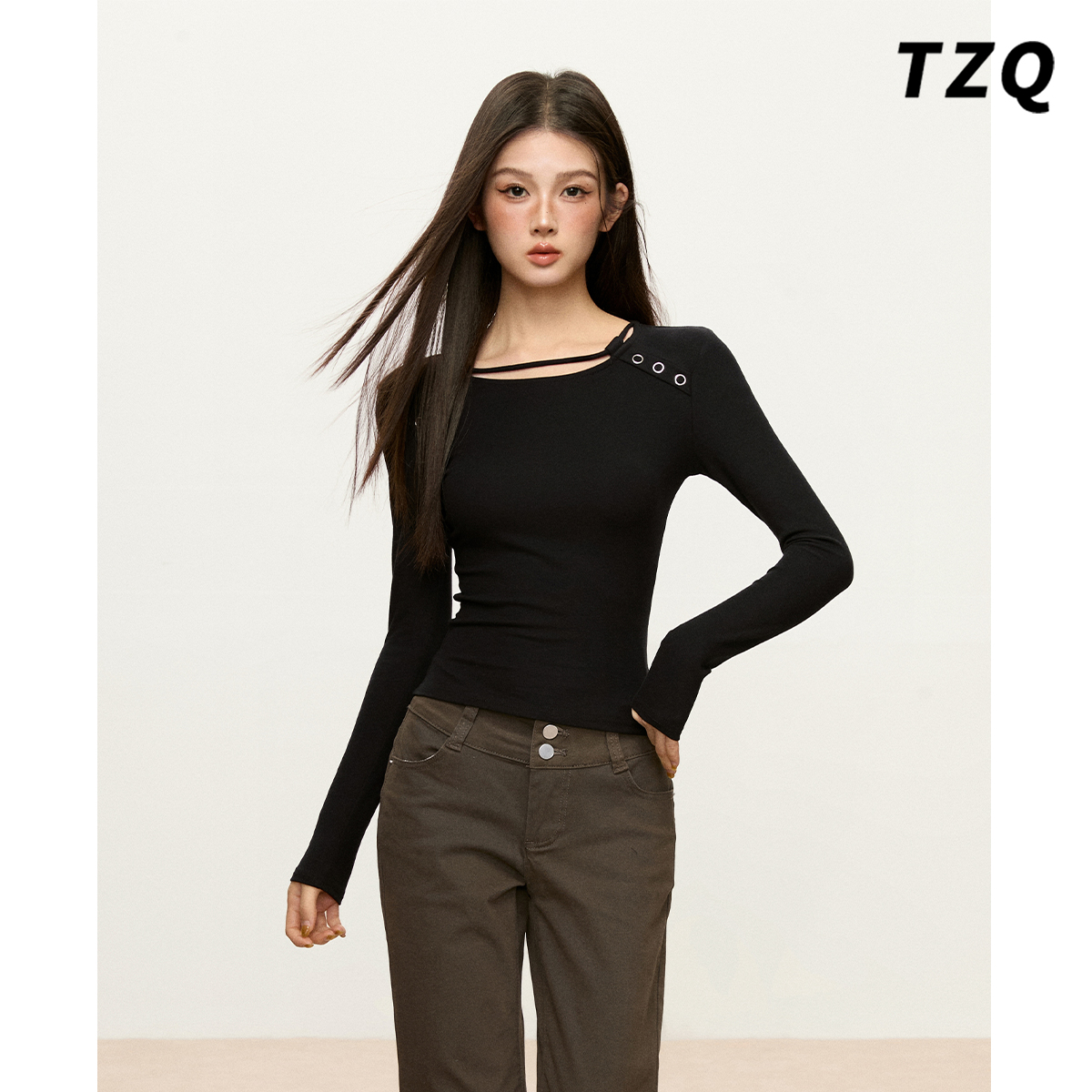 韩版黑色长袖T恤女2025冬季新款