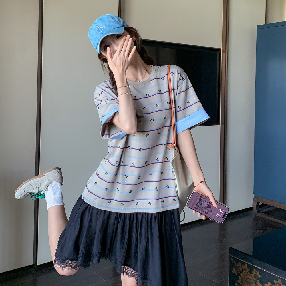 休闲减龄韩系连衣裙女2025夏新款蕾丝花边假两件拼接条纹短袖裙子，女装连衣裙，唛多