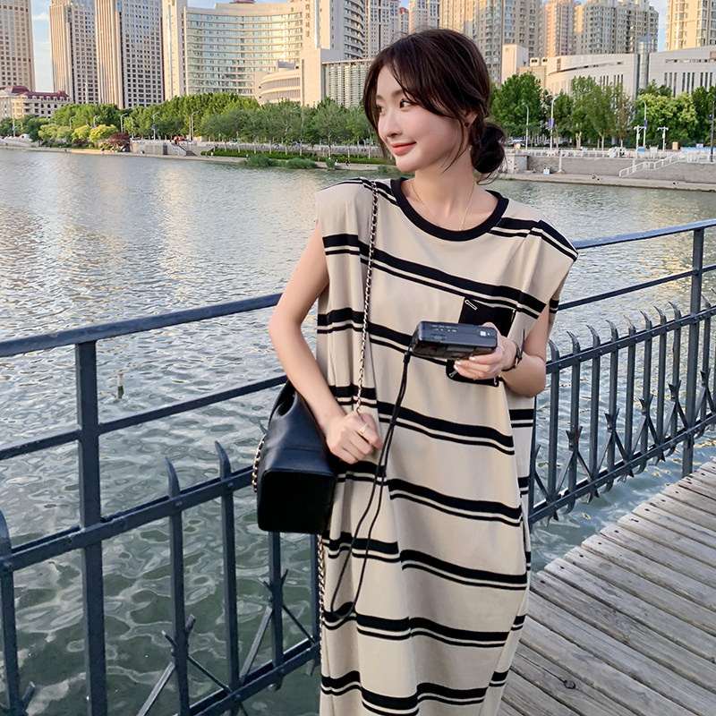 可盐可甜减龄条纹连衣裙女2025夏季新款韩版宽松显瘦休闲T恤裙子，女装连衣裙，唛多
