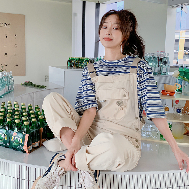 白色炸街设计感背带裤女2025春夏季新款宽松小个子减龄直筒连体裤，女装休闲裤，唛多