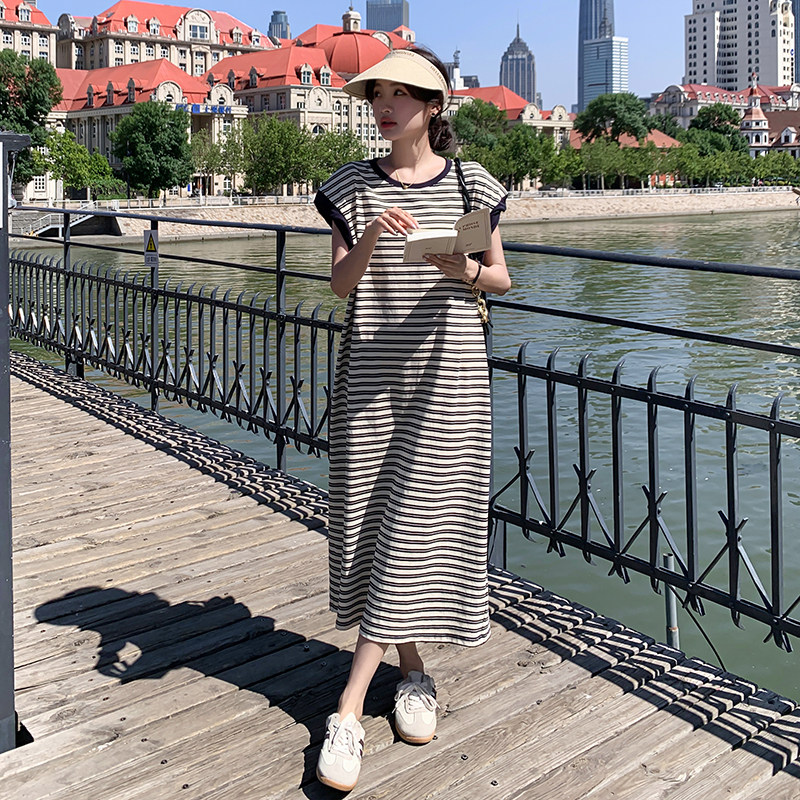 2026年夏季设计感条显瘦不挑身材条纹连衣裙#3093-p105-k158，女装连衣裙，唛多