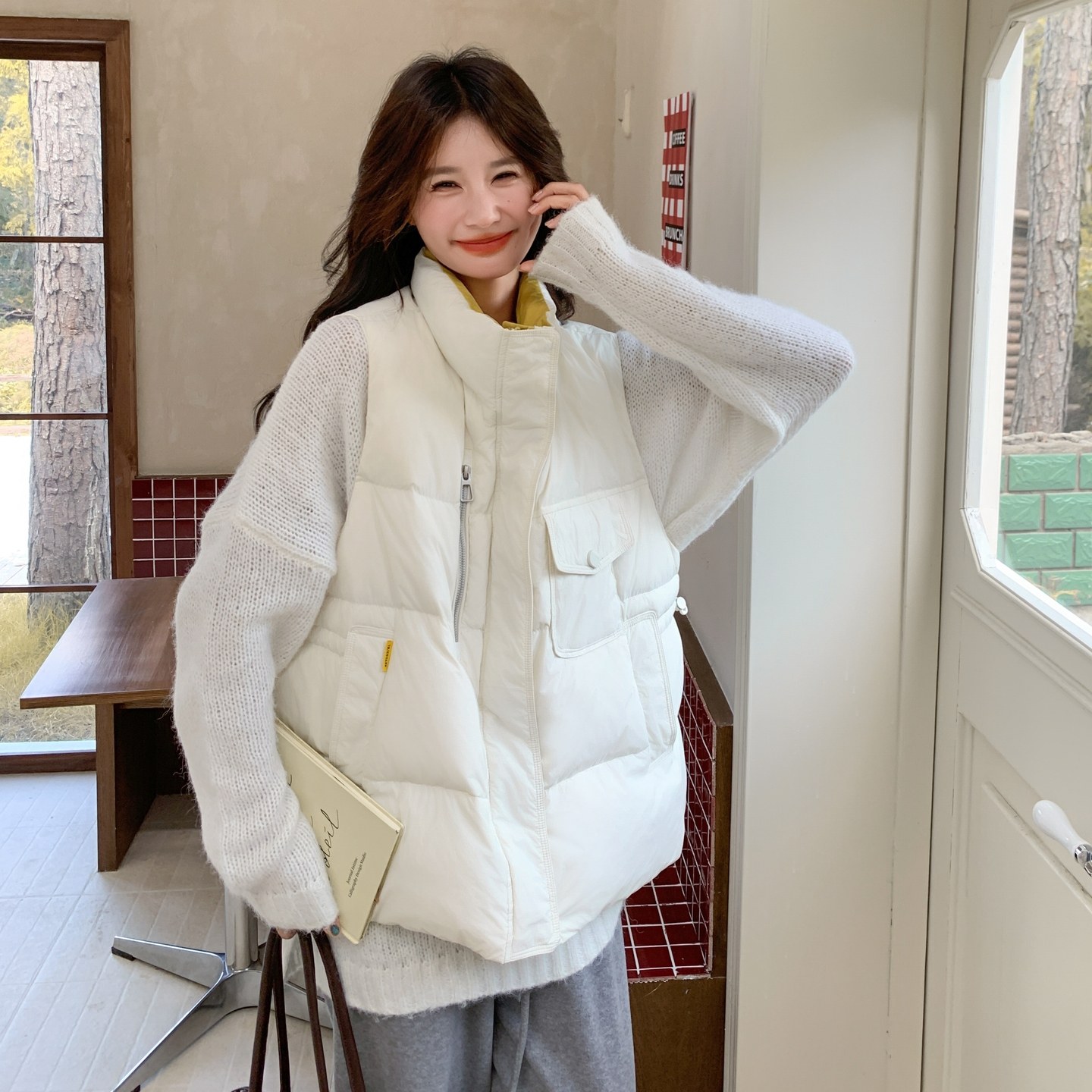 2025冬季新款现货现货白色拼接羽绒马甲90绒#25183-P195-K288,女装马甲,唛多