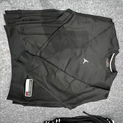NIKE耐克JORDAN男子圆领针织印花运动休闲套头衫卫衣IO7830-010