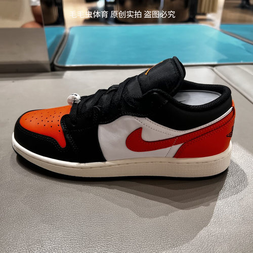 Nike耐克AJ1女鞋Air Jordan 1大童篮球鞋复古运动板鞋553560-081