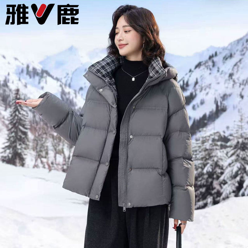 雅鹿冬装新款羽绒服女短款泡芙连帽加厚外套开衫大码棉服妈妈装