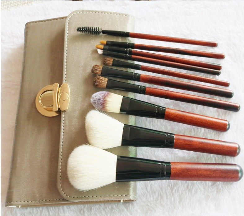 化妆刷10支羊毛动物毛彩妆化妆套刷子跟妆师全套工具套装配收纳包