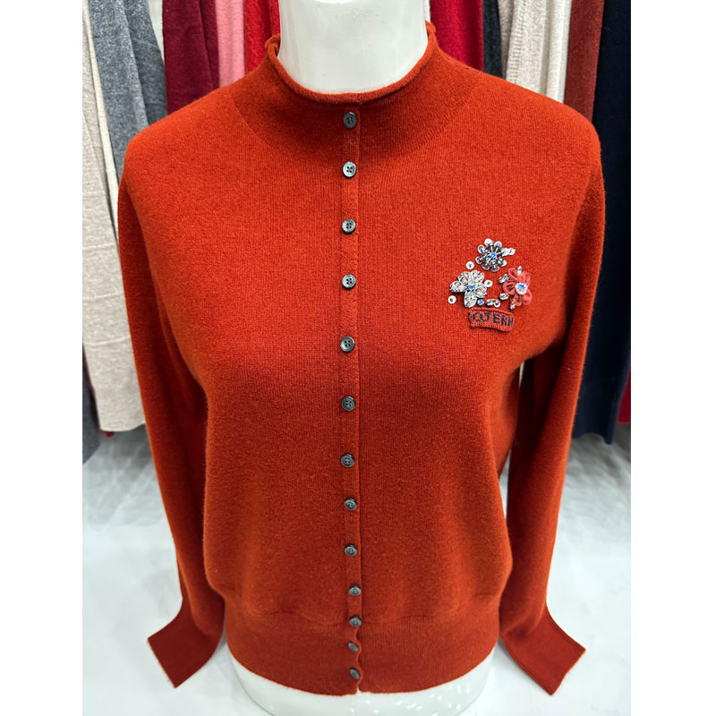 毛衣女款2025新款雪豹羊毛衫上衣