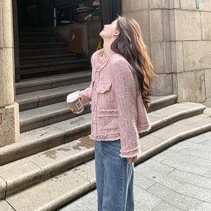 气质感粉色短款小香风外套女春秋2025超火好看高级感小众夹克上衣图片