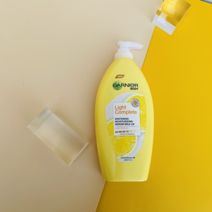 泰国卡尼尔身体乳377柠檬美白garnier维c烟酰胺保湿滋润护肤400ml