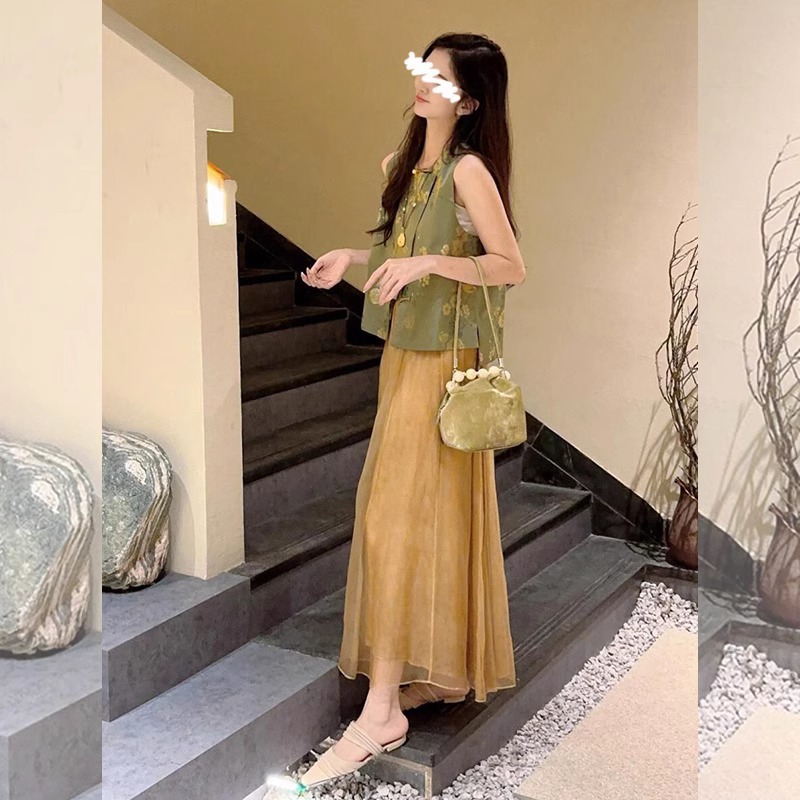 新中式女装老钱风坎肩通勤马甲2025年夏季清冷感禅意连衣裙套装