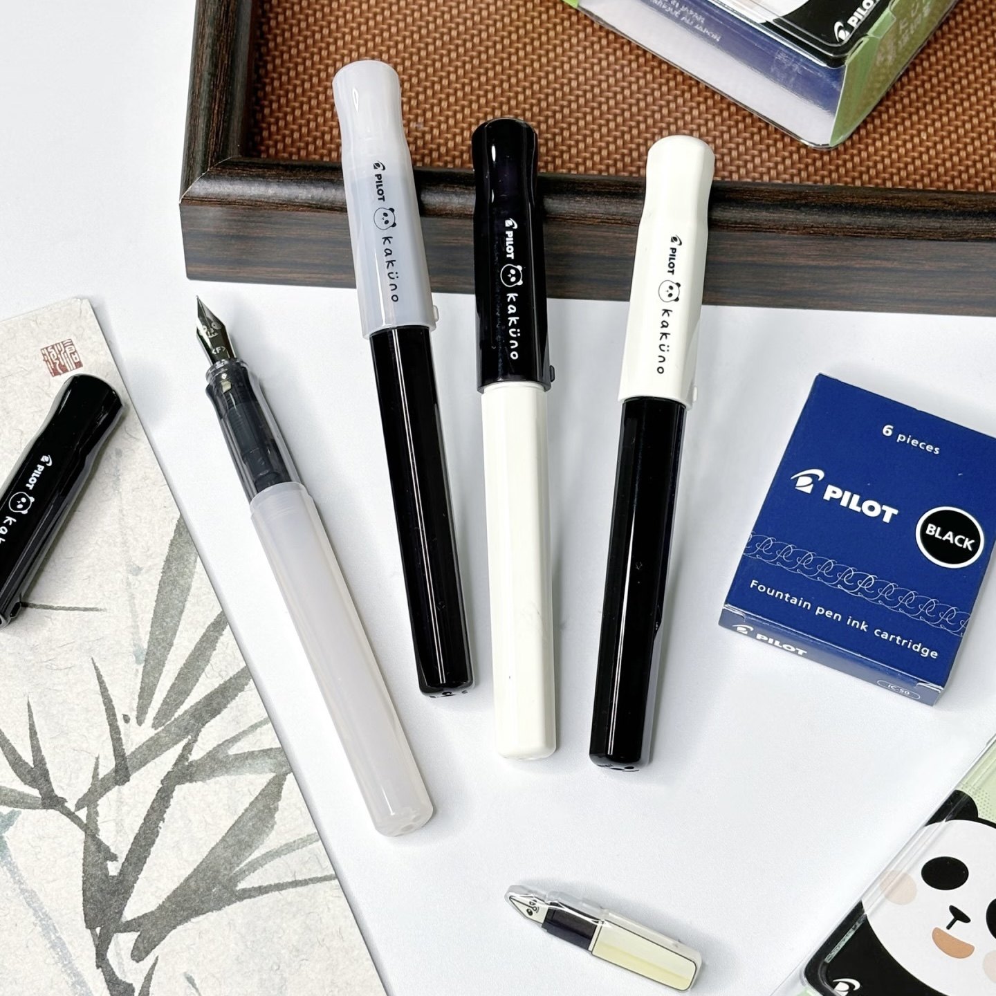 百乐熊猫panda笑脸钢笔练字用