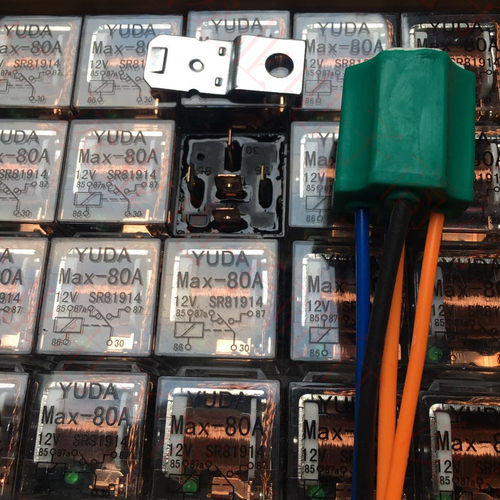 Max-80A 汽车继电器 12V 电流达80A 5插脚 SR81914带底座铁片