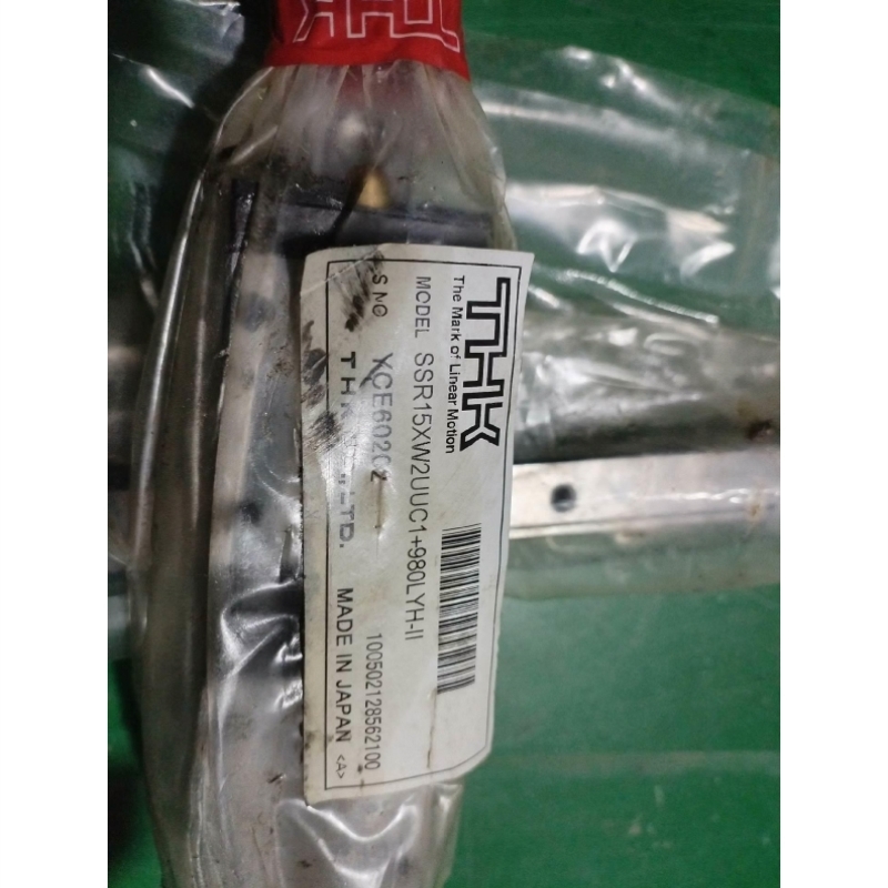 议价THK滑块SSR15XW2UUC1 980LYH