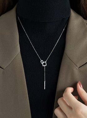 925纯银项链女秋冬毛衣链小众设计感几何锁骨链长款吊坠潮2025年