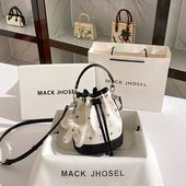 MackJhosel真皮洋气小众水桶包包女2025秋冬新款 印花上班手提拎包